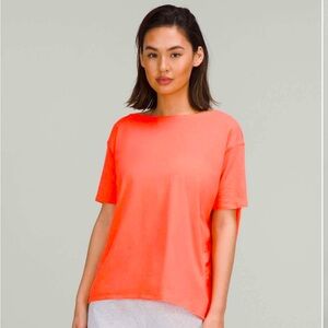 LULULEMON | Back in Action Short Sleeve T-Shirt | Size 6
